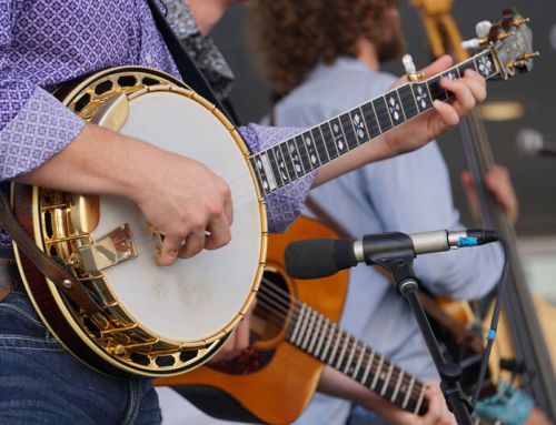 Here’s Where to Find the Best Live Bluegrass Music in the Smoky Mountains This Summer